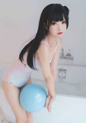来自公园的女孩